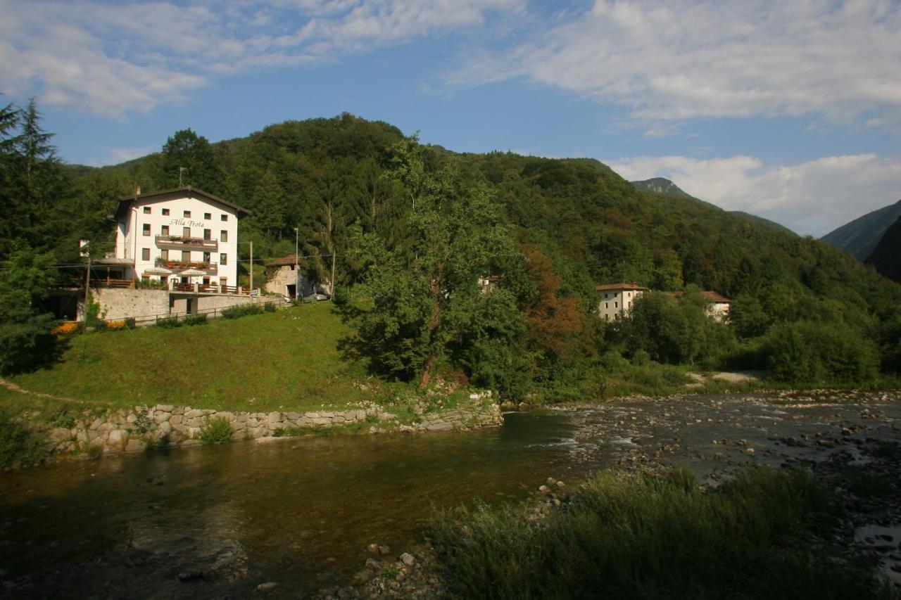 Albergo Alla Trota Pulfero Extérieur photo